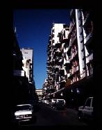 �T���_�J���̃A�p�[�g�X