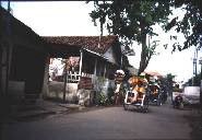 �x�`���i�փ^�N�j�̍��Ȃ͑O���ɂ���